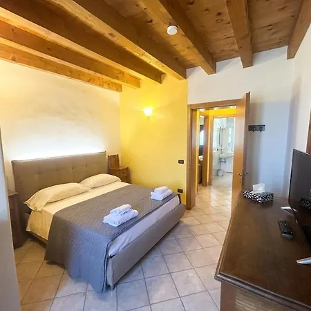 Castelnuovo Loft Cavalcaselle